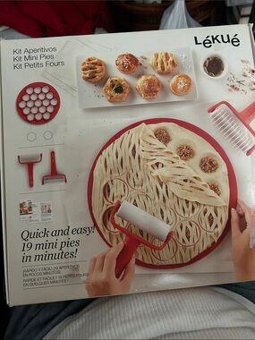 LEKUE  Mini Pie Baking Kit with Roller and Cutters NEW IN BOX